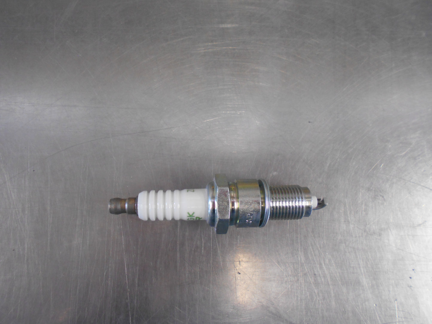 NGK Spark Plug Suits Ford Falcon/Fairmont/Fairlane New Part