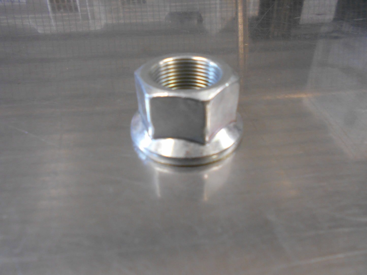 Nissan Various Models 2000-2019 Genuine Front Wheel Bearing Lock Nut New Part