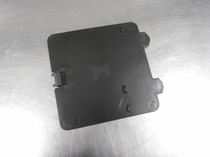 Holden Trailblazer Genuine Front Right Hand Guard Liner Trim Hole New Part