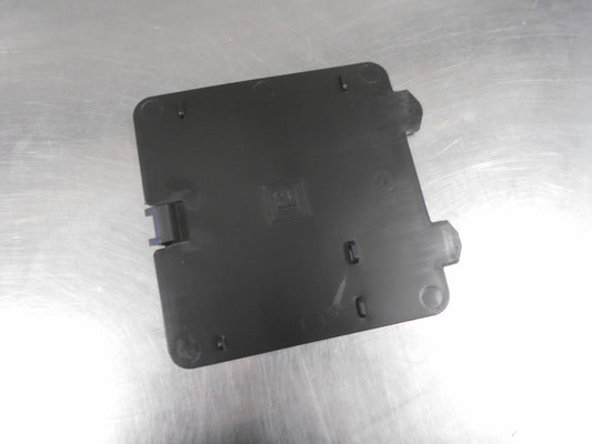 Holden Trailblazer Genuine Front Right Hand Guard Liner Trim Hole New Part