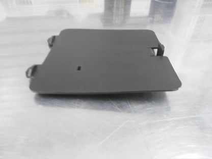 Holden Trailblazer Genuine Front Right Hand Guard Liner Trim Hole New Part
