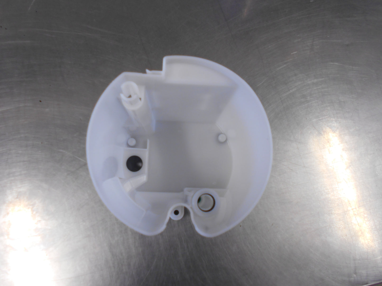 Subaru Legacy Genuine In tank Fuel Pump Housing New Part