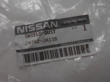 Nissan Pathfinder/X-Trail Dust Shield Seal New Part