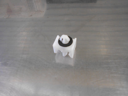 Nissan Various Models 1985-2019 Genuine Brake Tube Clip New Part