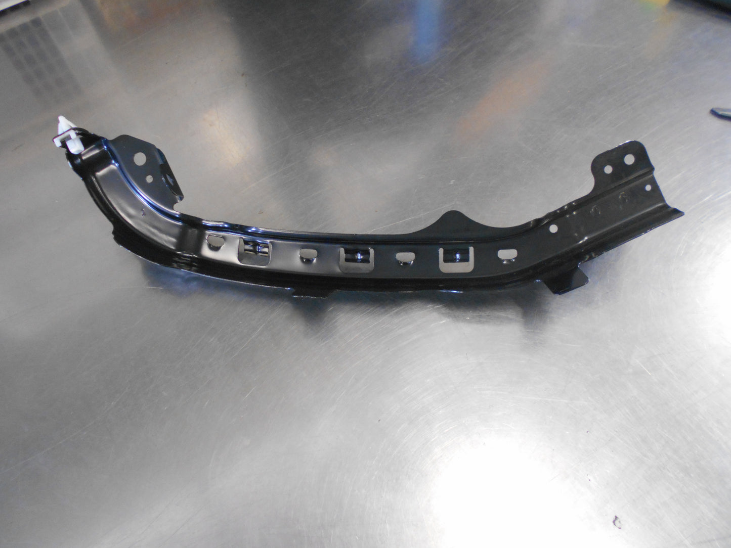 Subaru Forester Genuine Front Left Headlight Bracket New Part
