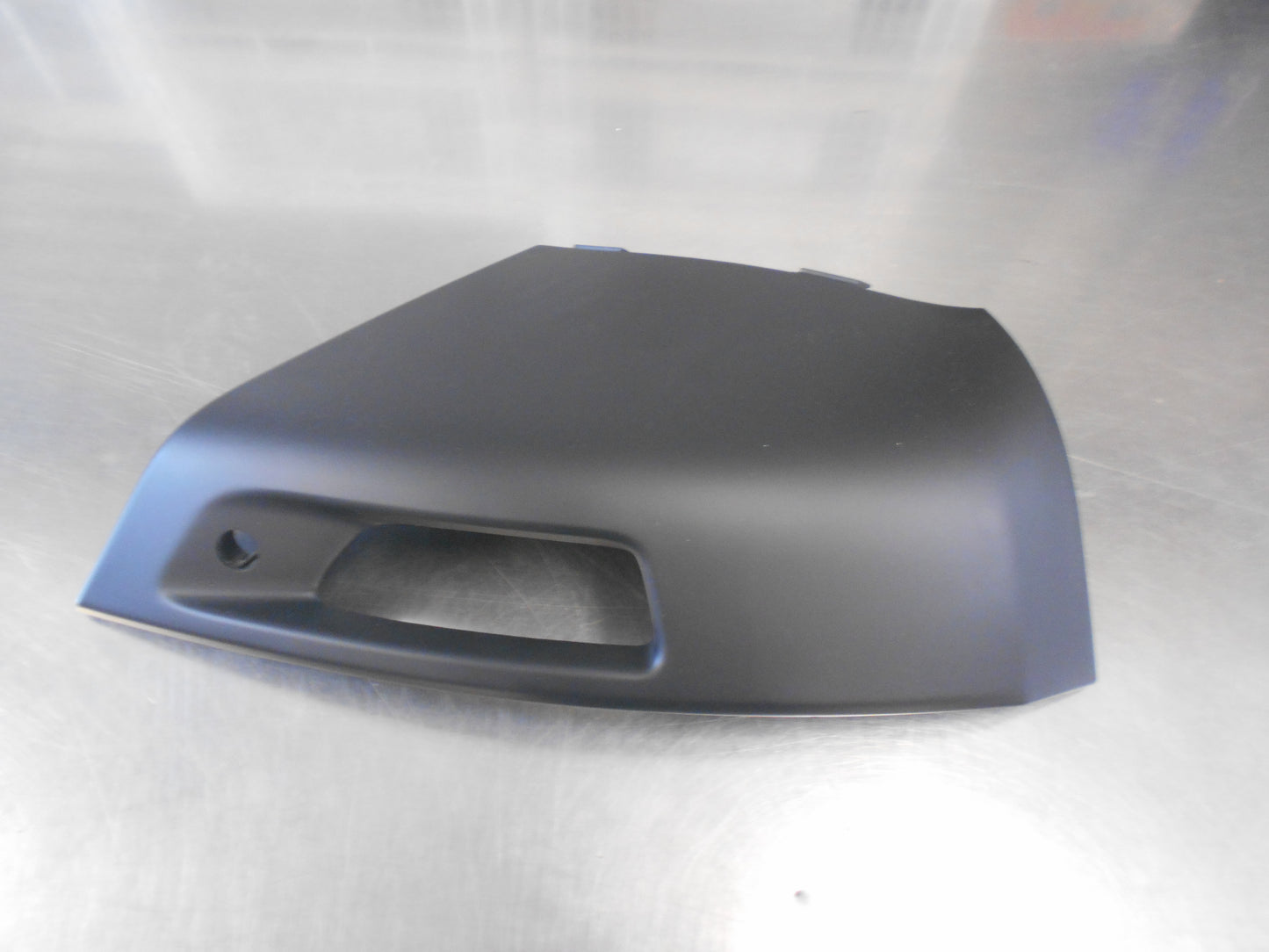 Land Rover Range Sport Genuine Front Right Bumper Insert New Part