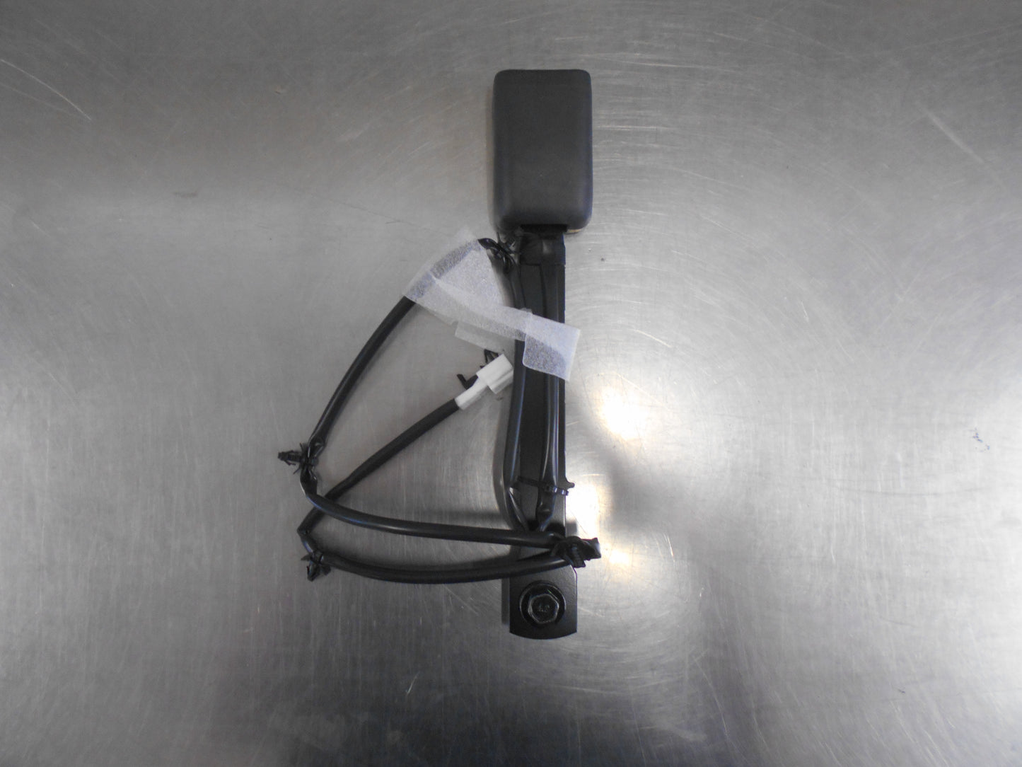 Nissan Juke Genuine Front Left Seat Belt Buckle New Part