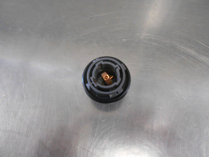 Isuzu D-Max Genuine Headlight Indicator Plug Socket New Part