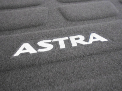 Holden Astra K Genuine Hard Boot Tray Reversible And Water Resistant New Part