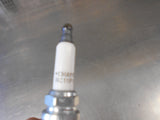 Champion Platinum Spark Plug Suitable For Land Rover Discovery/Mazda 2 New Part