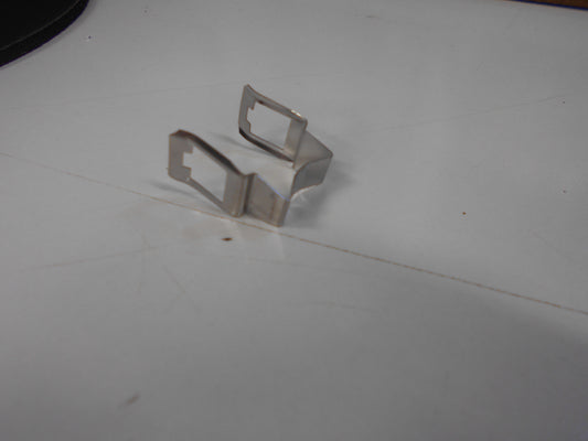 Holden VT VX Commodore Genuine Pretensioner Clip New Part