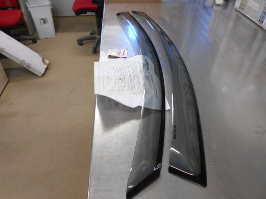 Nissan Maxima J32 Genuine Front Slimline Weathershield New Part