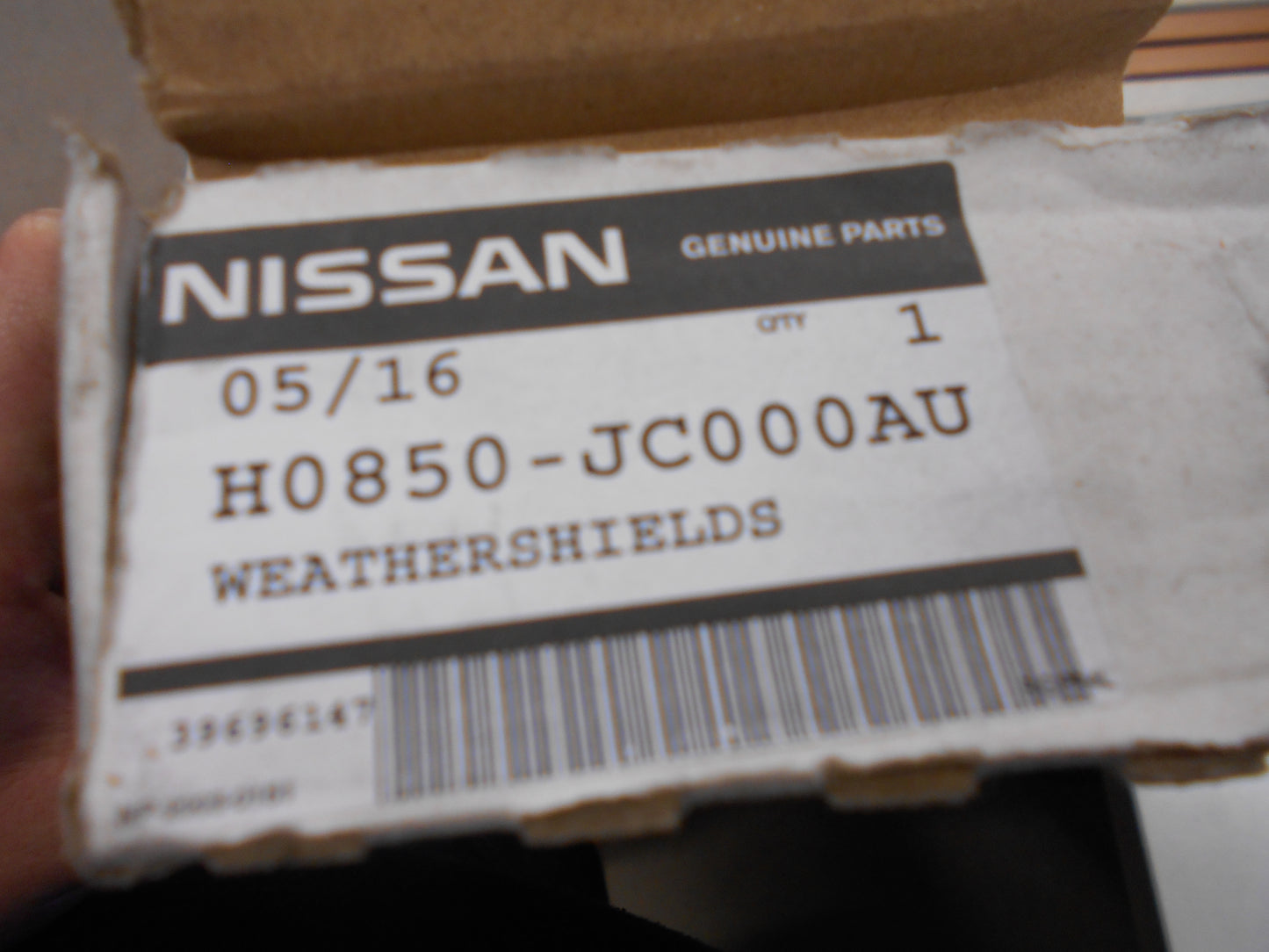 Nissan Maxima J32 Genuine Front Slimline Weathershield New Part