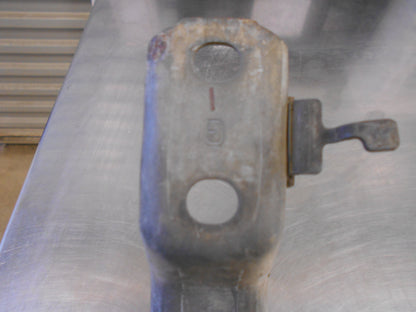 Left/Right Hand Side Step Bracket
