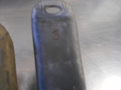 Left/Right Hand Side Step Bracket