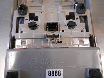 Holden CG/CG7 Captiva Genuine Roof Console and Interior Light ASM New Part