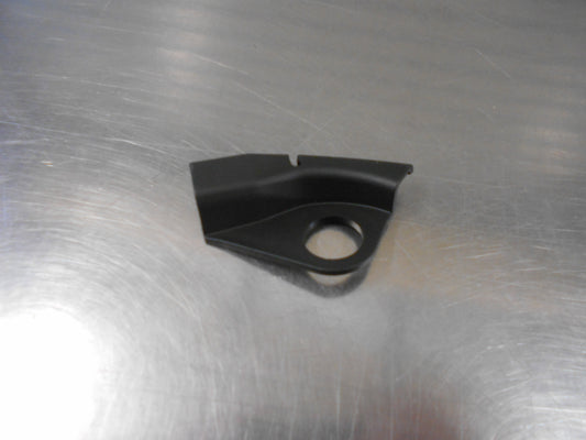 Nissan Pathfinder Genuine Clip New Part