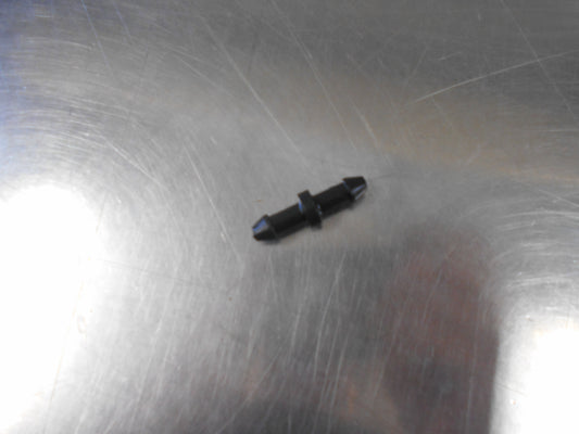 Holden VE WM Commodore Genuine Windscreen Washer Pump Hose Connector New Part