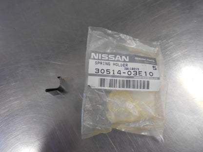 Nissan Altima/Maxima/Pulsar Datsun Stanza Genuine Clutch Release Holder Spring New Part