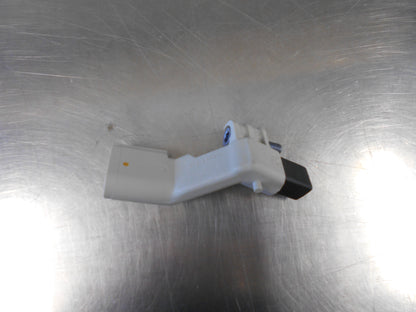 Volkswagen Beetle/Golf/Jetta/Passat Engine Crankshaft Position Sensor New Part