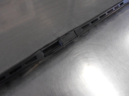 Kia Carnival/Hyundai i30 Genuine Drivers Wiper Blade New Part