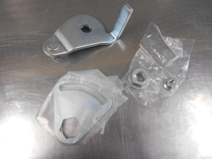 Nissan Patrol Genuine Panhard Rod Bracket Kit New Part