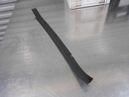 Nissan D23/NP300 Navara Genuine Right Hand Front Bonnet Seal New Part