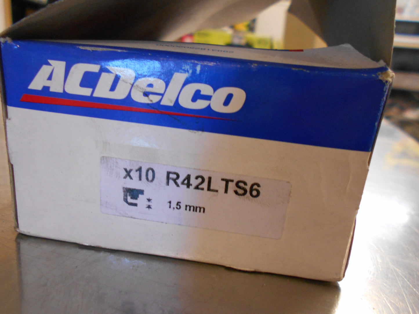 Holden Commodore VH To VY Genuine Spark Plug New Part