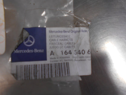 Mercedes-Benz M-Class W166 Genuine Rear Right Brake Wear Sensor Wiring Harness New Part