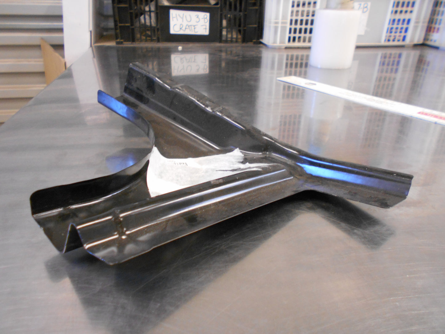 Holden Cruze Genuine Rear Left Quarter Panel Gutter New Part