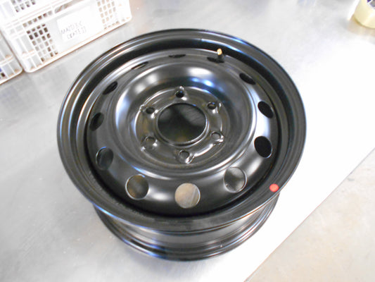 Kia Sedona/Hyundai Entourage Genuine 16x6.5 Steel Wheel New Part