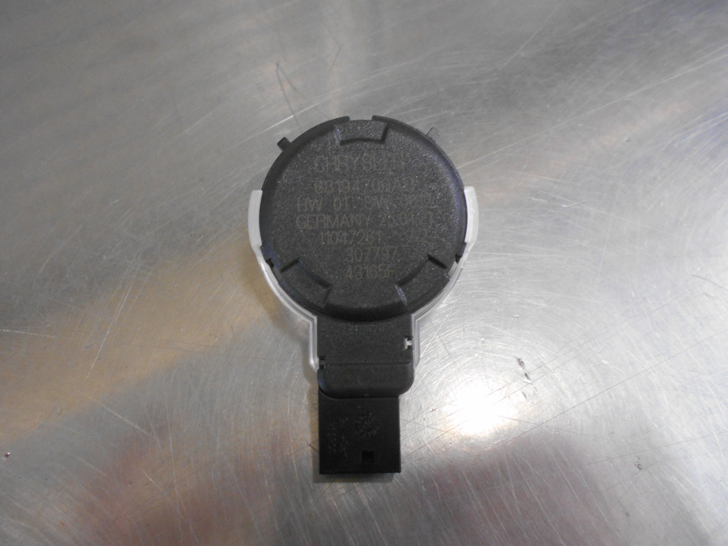 Chrysler 300/Jeep Grand Cherokee Genuine Rain Sensor New Part