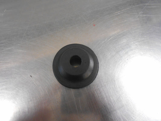 Volkswagen Golf/Jetta/Tiguan/Passat Genuine Air Filter Buffer Rubber Cover Mount New Part