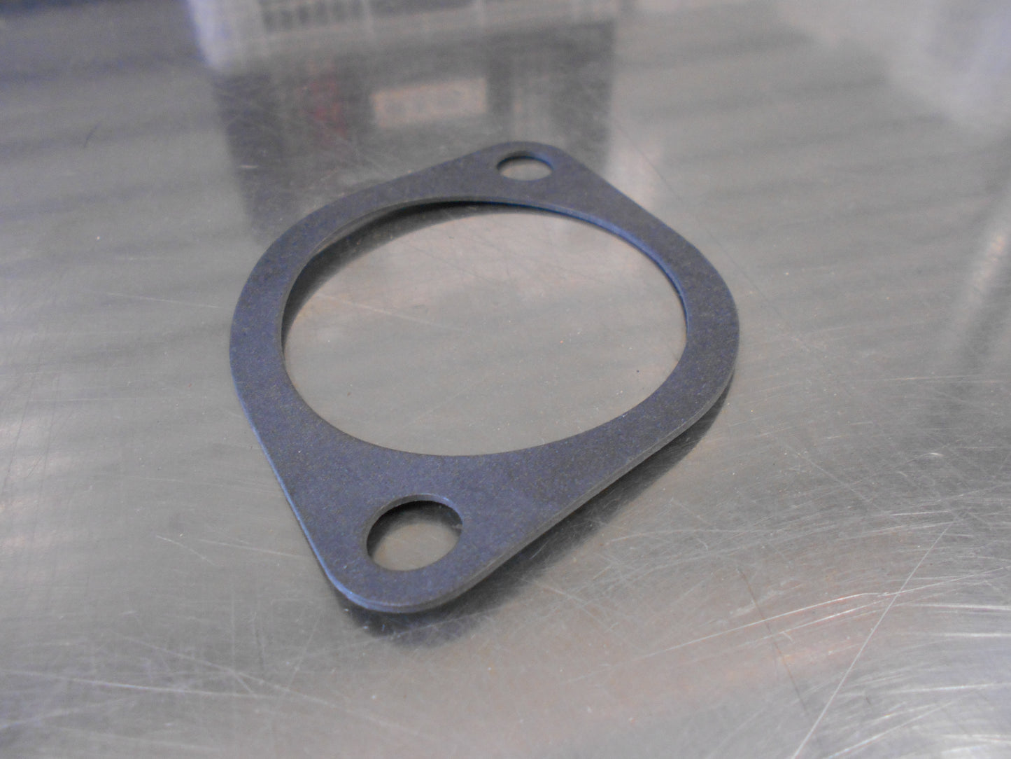 Isuzu Elf Genuine Inlet Pipe To Manifold Gasket New Part