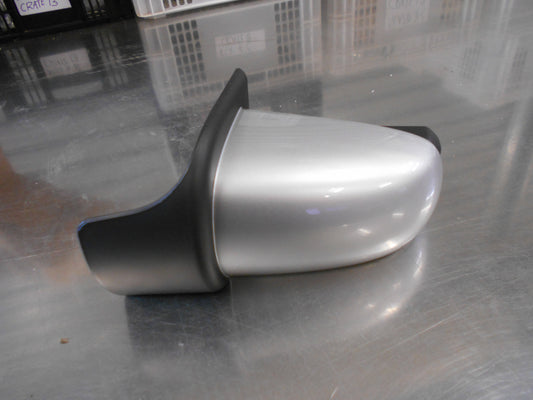 Nissan Navara D23 NP300 Genuine Right Hand Rear Side Step End Cap New Part