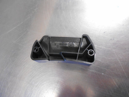 AUDI/VOLKSWAGEN Genuine Seat Belt Clip New Part