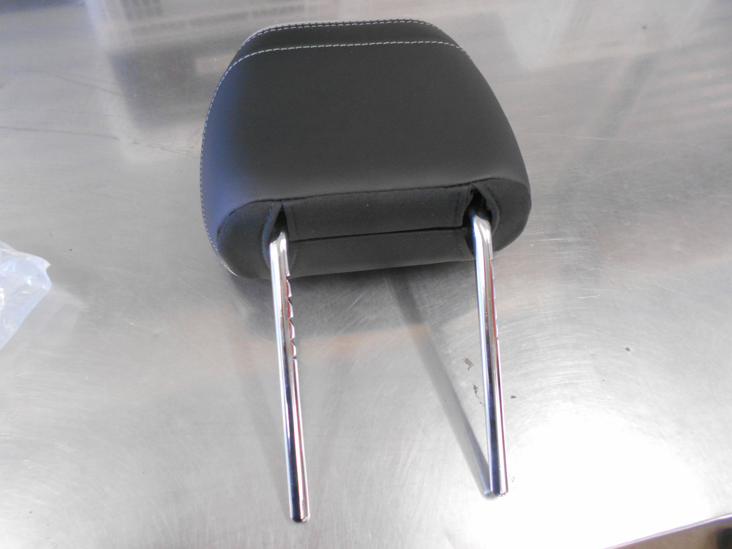 Ram 1500 Genuine Front Headrest New Part