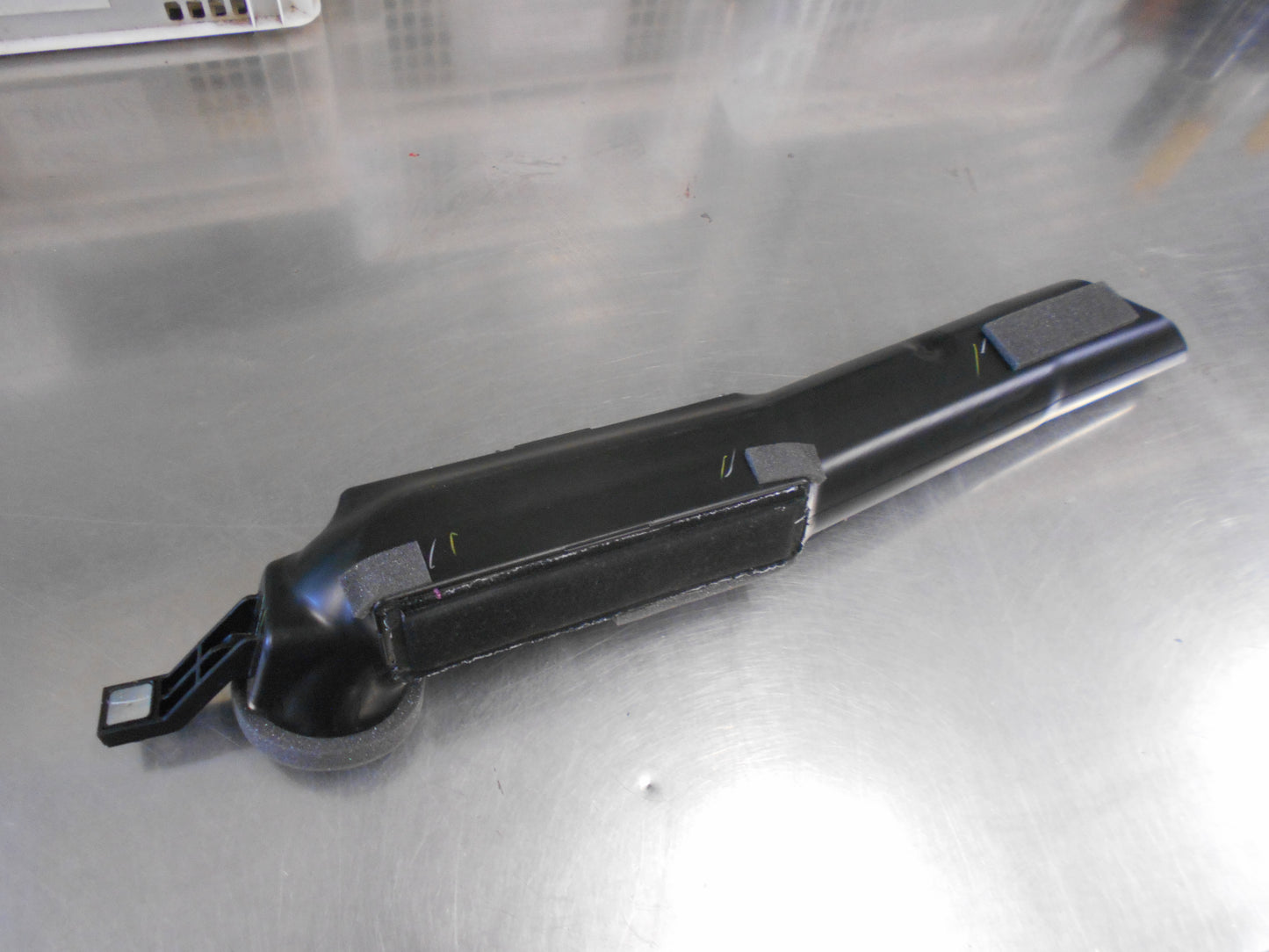 Isuzu D-Max Genuine Air Inlet Duct New Part