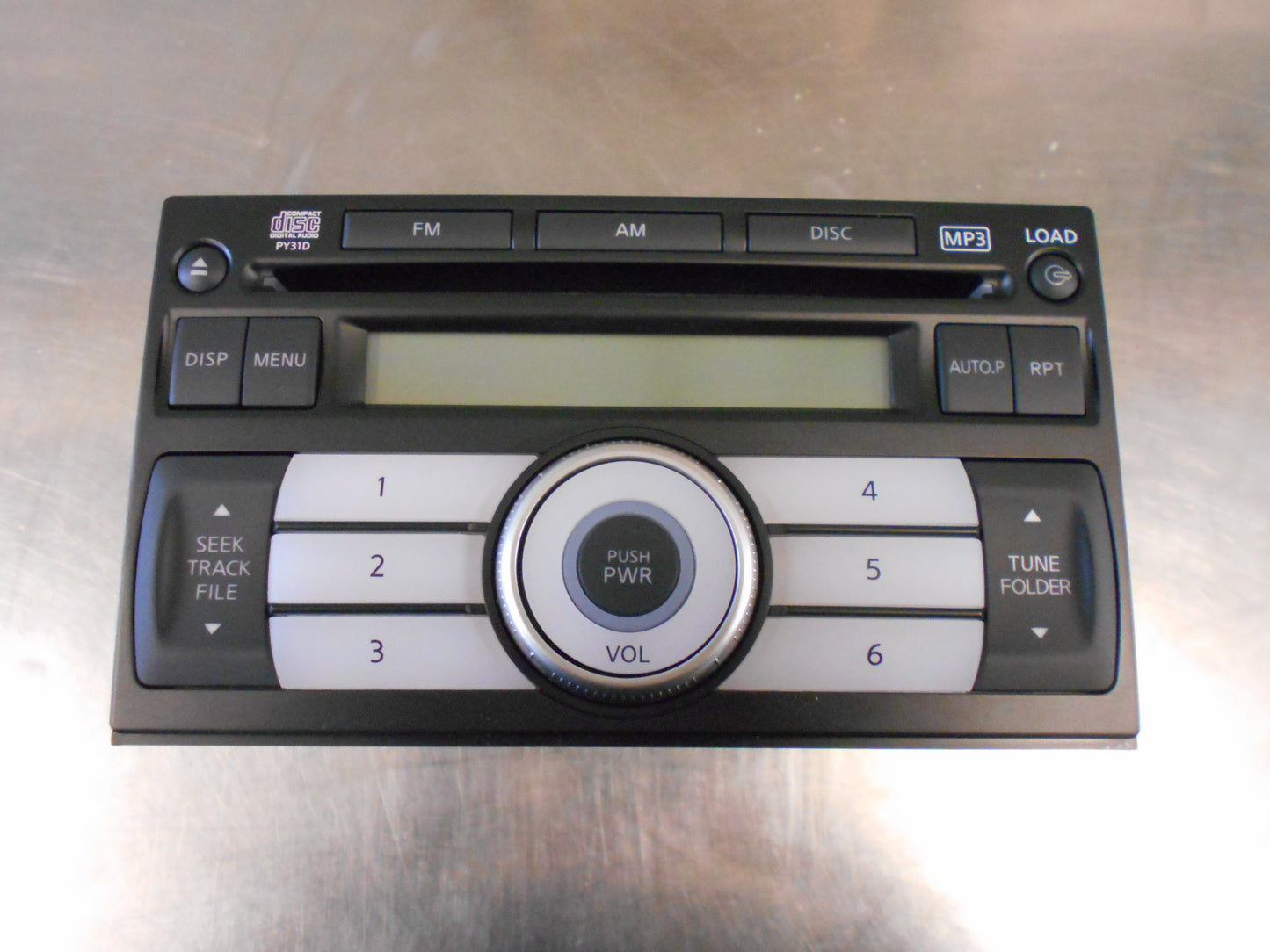 Nissan X-Trail T31 Genuine Six Stacker CD Head Unit New Part