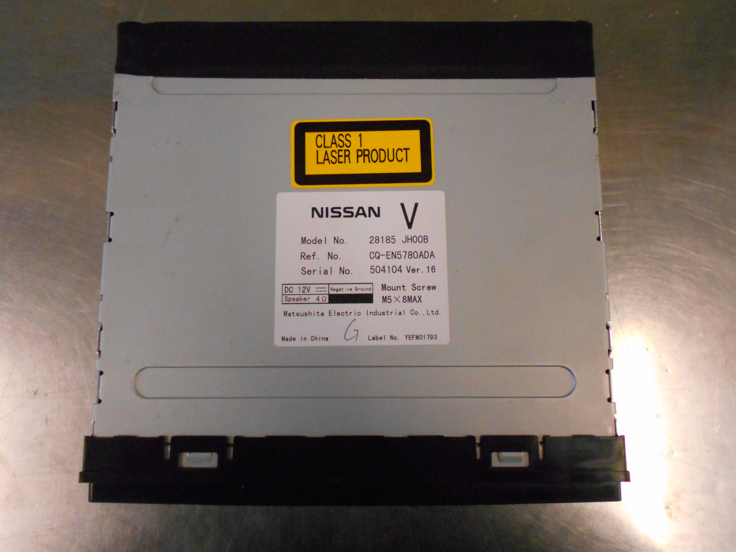 Nissan X-Trail T31 Genuine Six Stacker CD Head Unit New Part