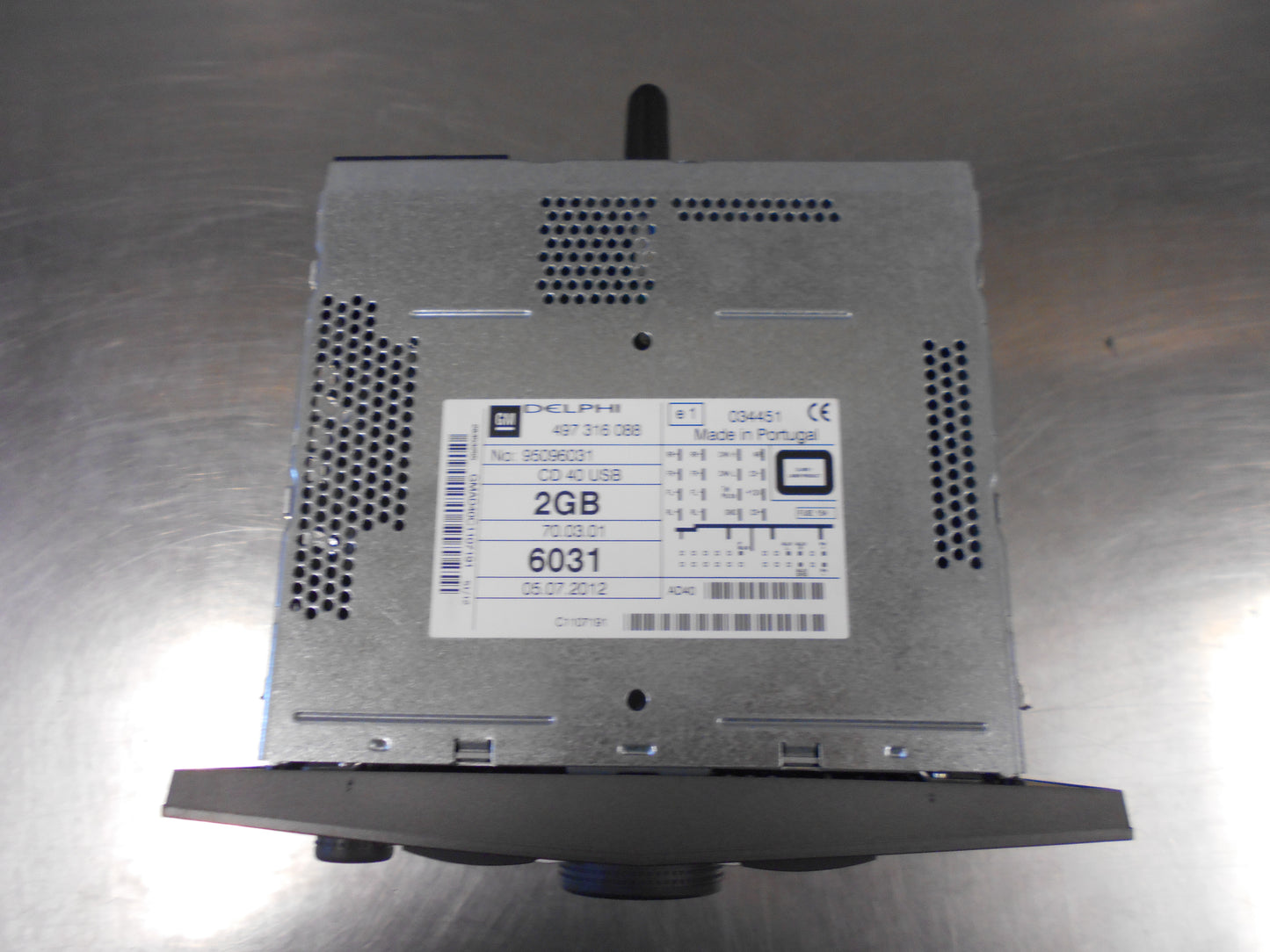 Holden Captiva Genuine Radio Player New Part