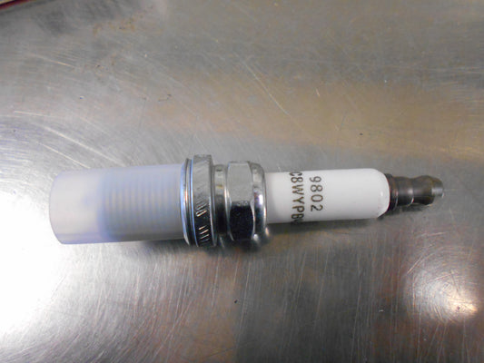 Champion Iridium Spark Plug Suitable For Various Ford Models - New Part