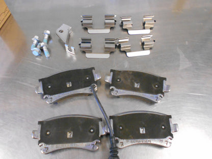 Volkswagen T5 Transporter/AUDI A4 Genuine Rear Brake Pad Set New Part