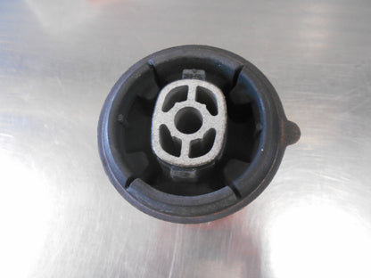 PEUGEOT 308/3008 Genuine Rear Hub Carrier Bushing New Part