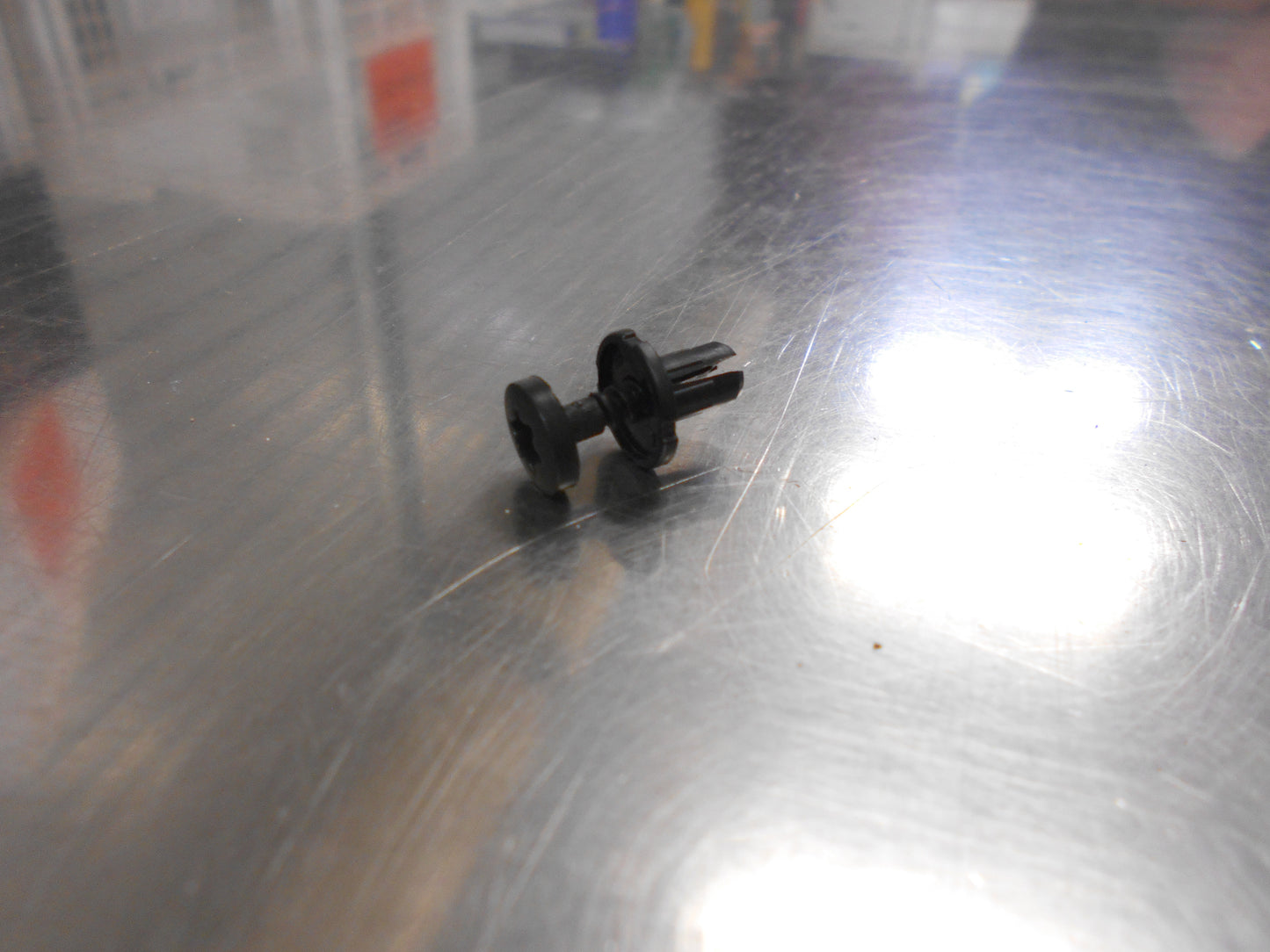 Citroen Xantia Genuine Rivet Retaining Clip New Part