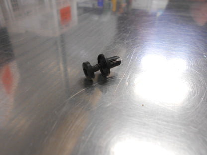 Citroen Xantia Genuine Rivet Retaining Clip New Part