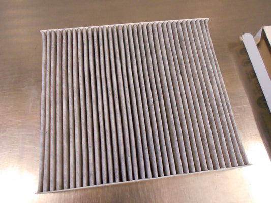 AUDI A2 Genuine Air Filter New Part