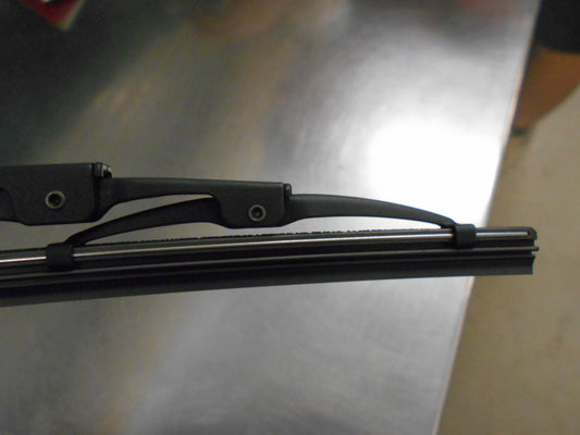 Suzuki Jimny Genuine Right Hand Front Wiper Blade New Part
