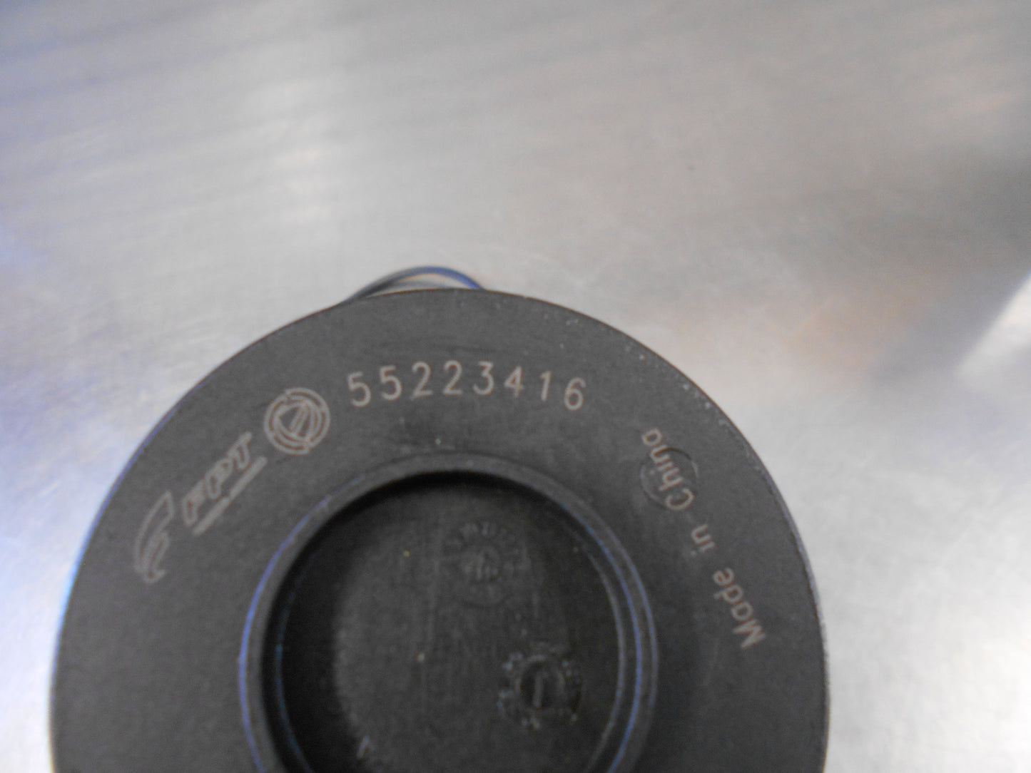 Alfa Romeo/Other Models Genuine Oil Filter New Part