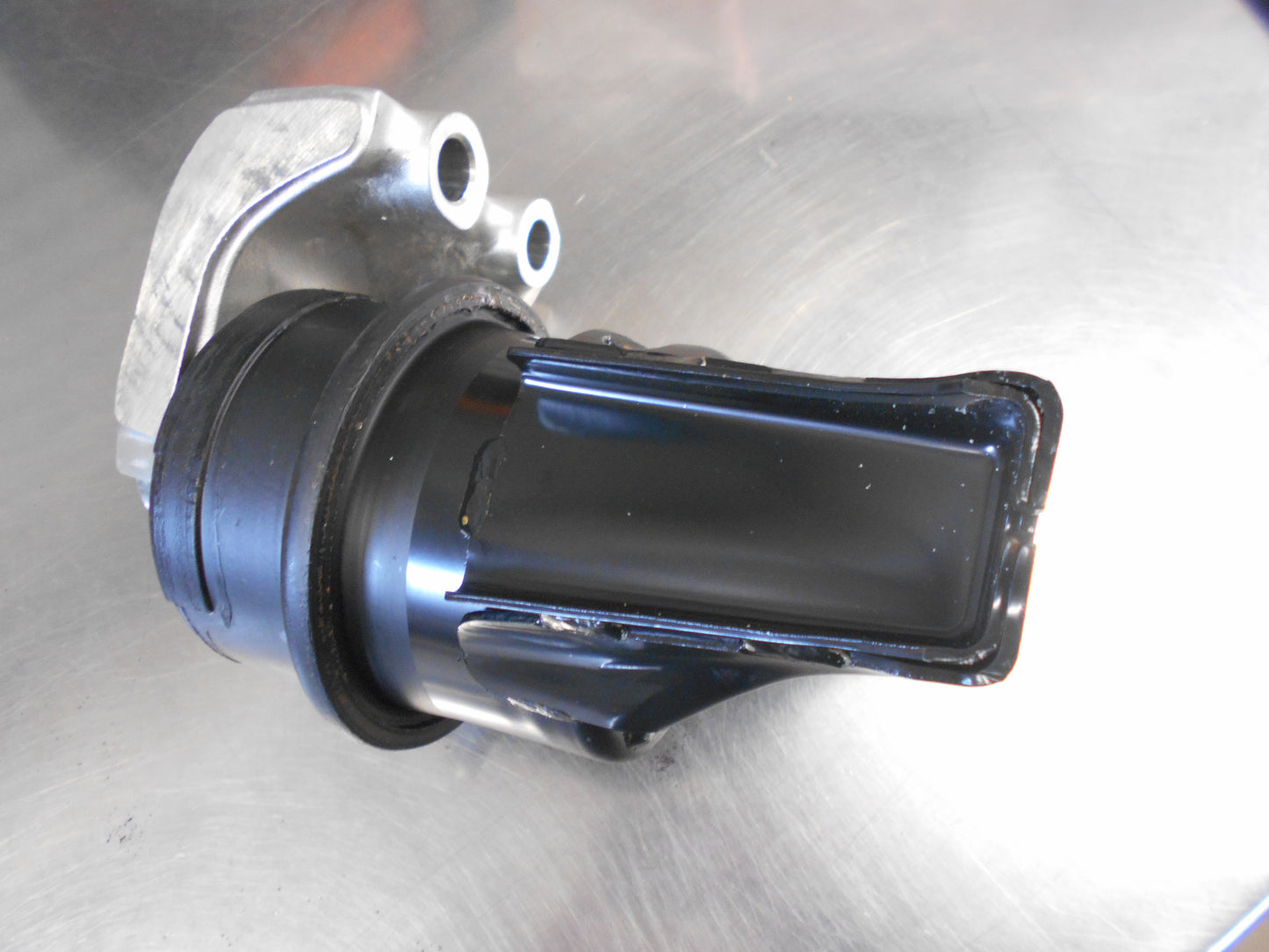 Honda Civic Genuine Engine Rubber Side Mount New Part
